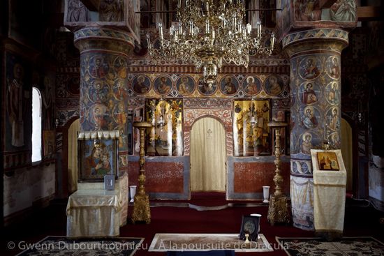 La tombe actuelle de Dracula en Roumanie