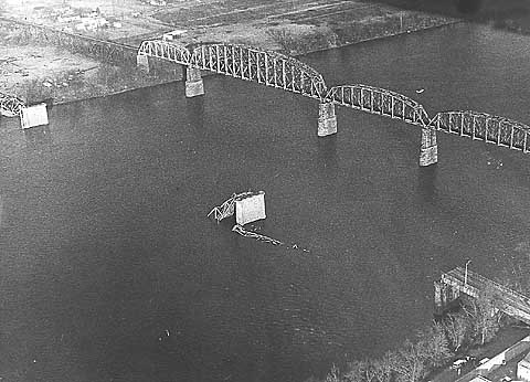 Point Pleasant pont écroulé